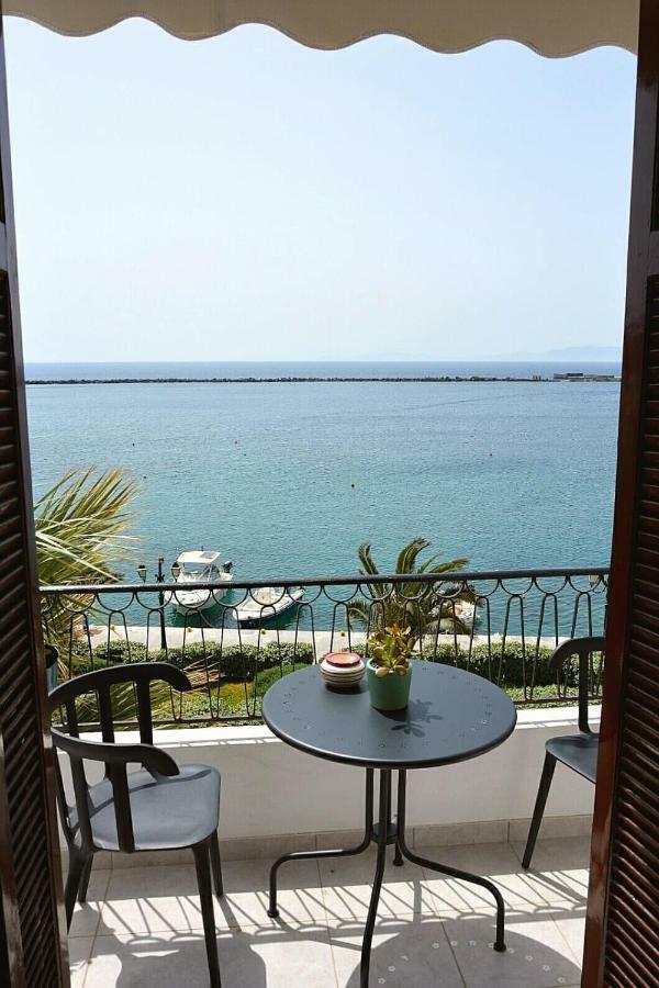 Flisvos Apartments Tinos Bagian luar foto